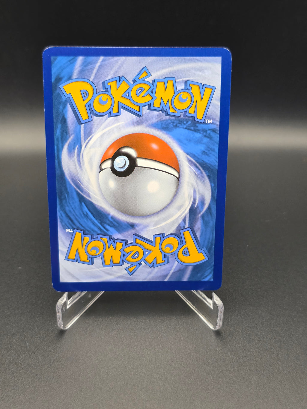 Terrakion - WHT - 135/086 - NM