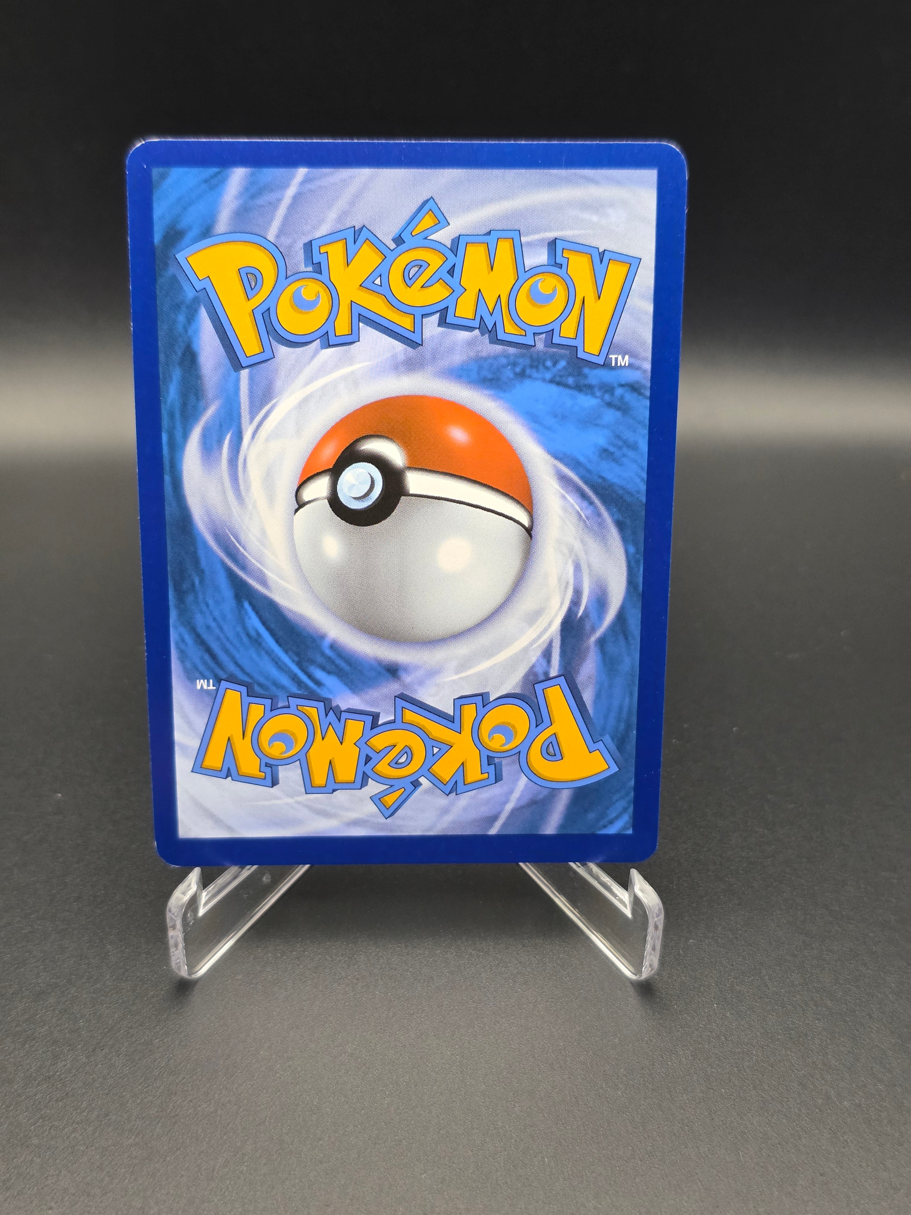 Terrakion - WHT - 135/086 - NM